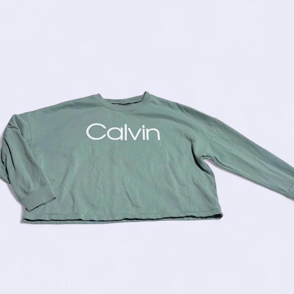 Calvin Klein Cozy Boxy Cropped Crew Neck Sweatshirt, Size XL, Great condition!